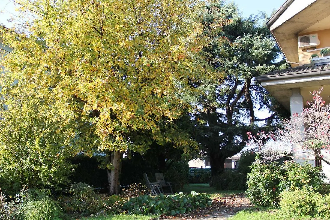 Bed and Breakfast Il Giardino Trenzano Италия